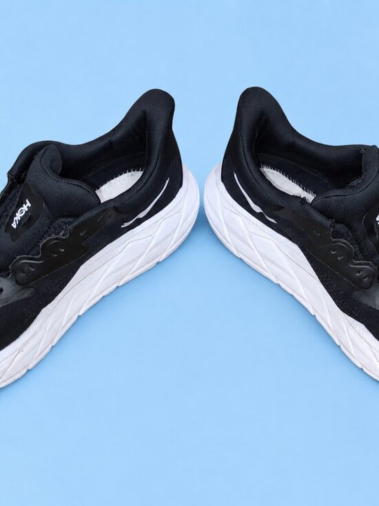 HOKA Arahi 7 Men’s Running Shoes Size 11.5D Black White Athletic Sneakers main image 6